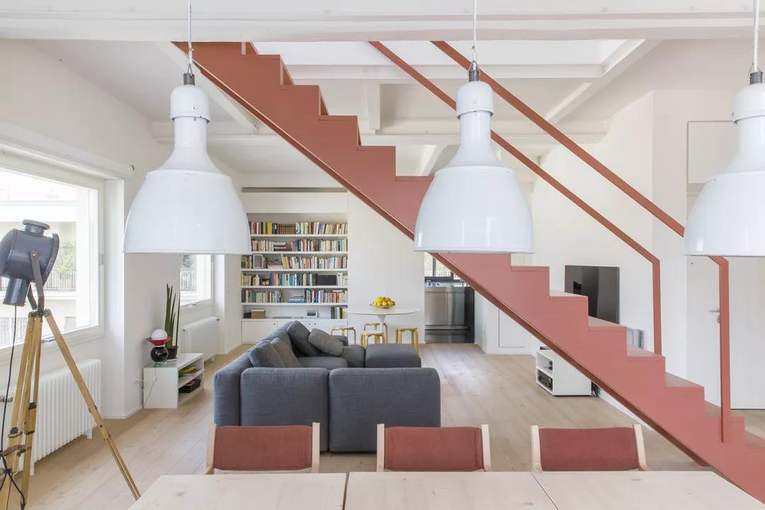 中国匠心品牌，福晶板材，楼梯安装