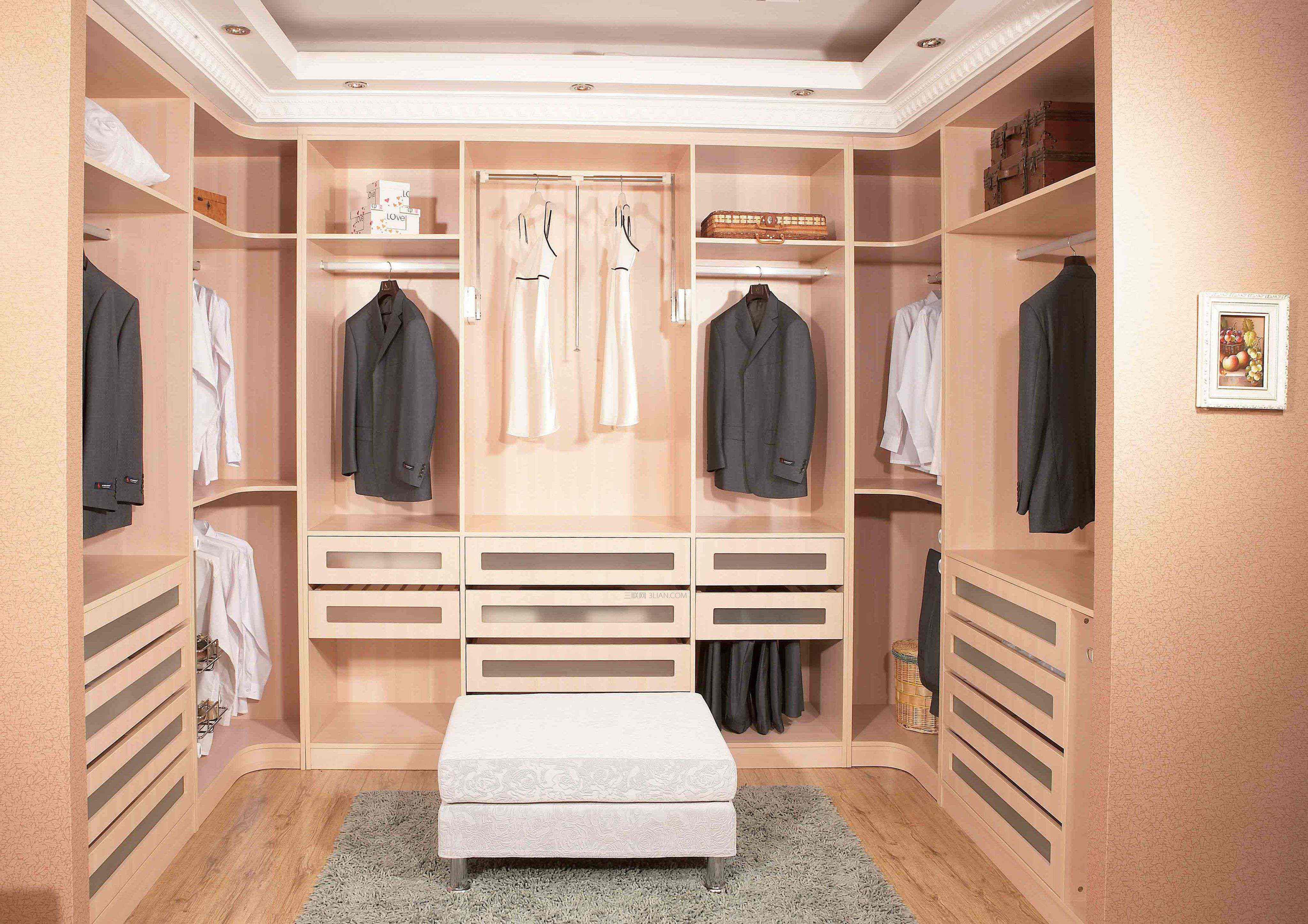 衣帽间的装饰要点以及注意事项