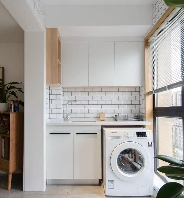 中国匠心品牌,福晶板材,阳台与客厅 中国匠心品牌,福晶板材,阳台与客厅