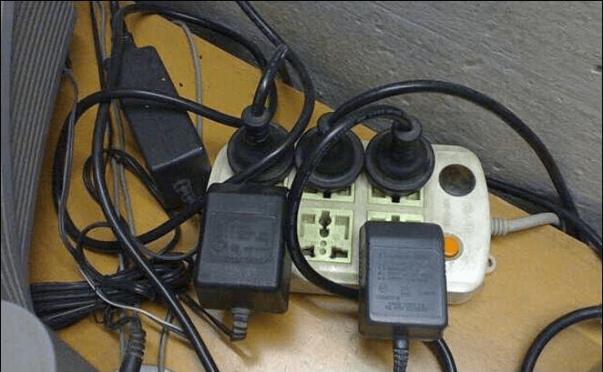 中国匠心品牌，福晶板材，插座布局